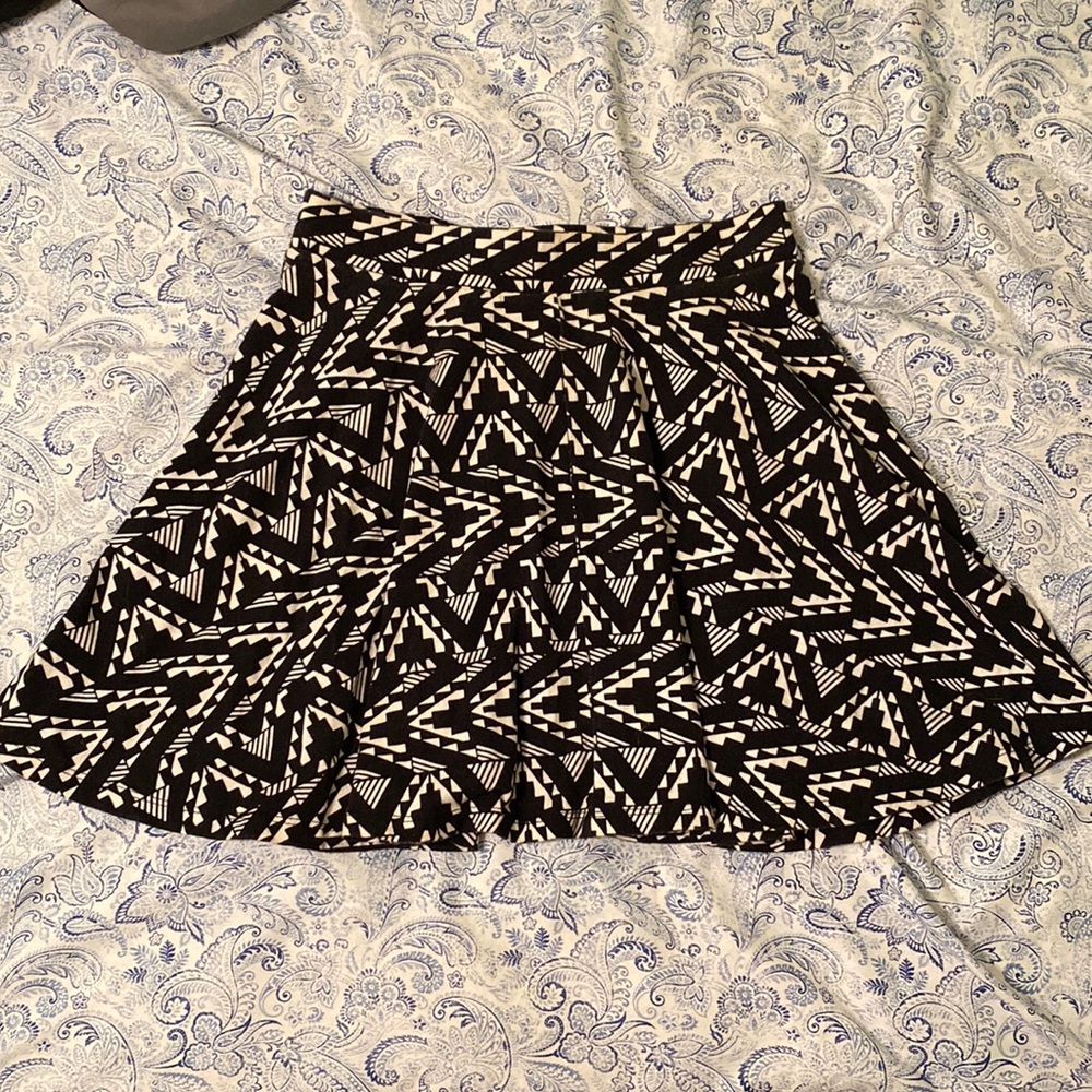 Patterned skirt